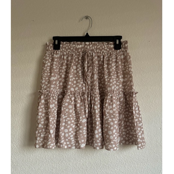 Flowy Drawstring Ruffle Skirt - Picture 3 of 9